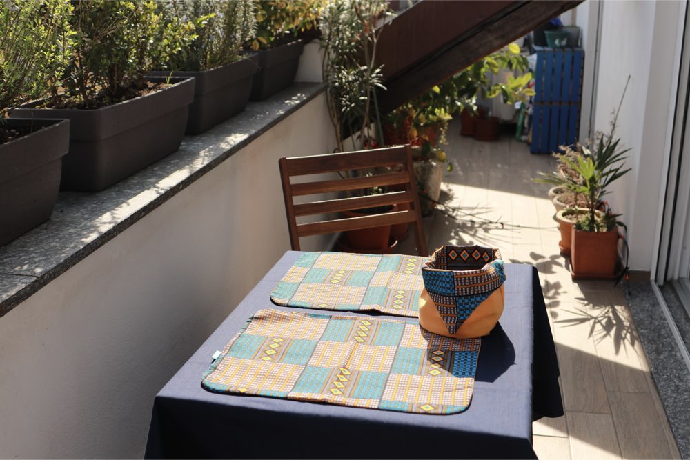 2 Placemats + 1 Double-sided African Wax Bread Holder